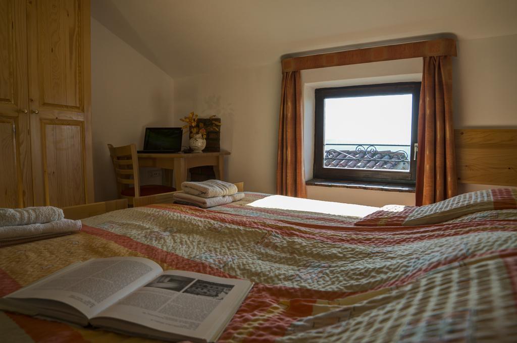 Apartmaji In Sobe Marija Jera Štanjel Camera foto